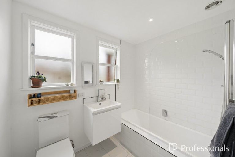 Photo of property in 6 Anson Grove, Naenae, Lower Hutt, 5011