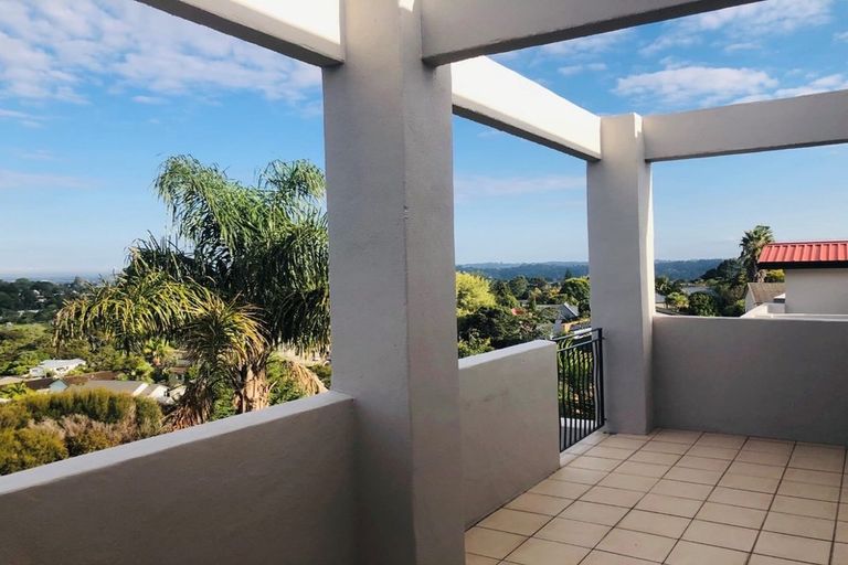 Photo of property in 12/5 Monte Cassino Place, Birkdale, Auckland, 0626