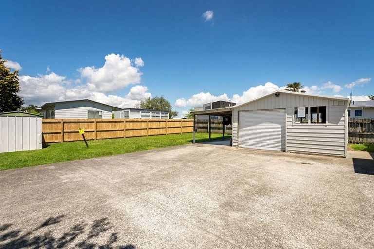 Photo of property in 4 Lagoon Place, Poike, Tauranga, 3112