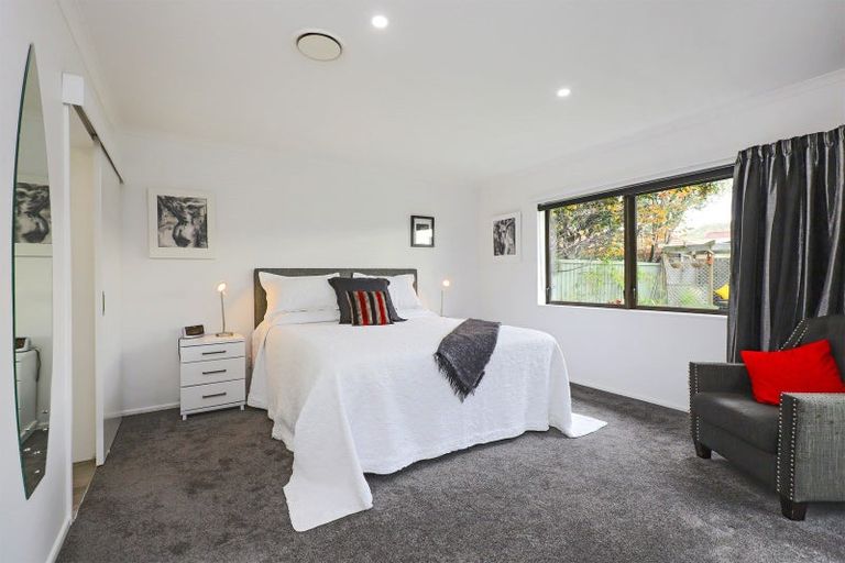 Photo of property in 3 Kensington Drive, Taradale, Napier, 4112