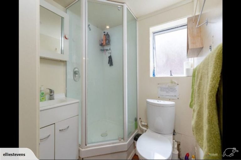 Photo of property in 72 Miro Street, Trentham, Upper Hutt, 5018