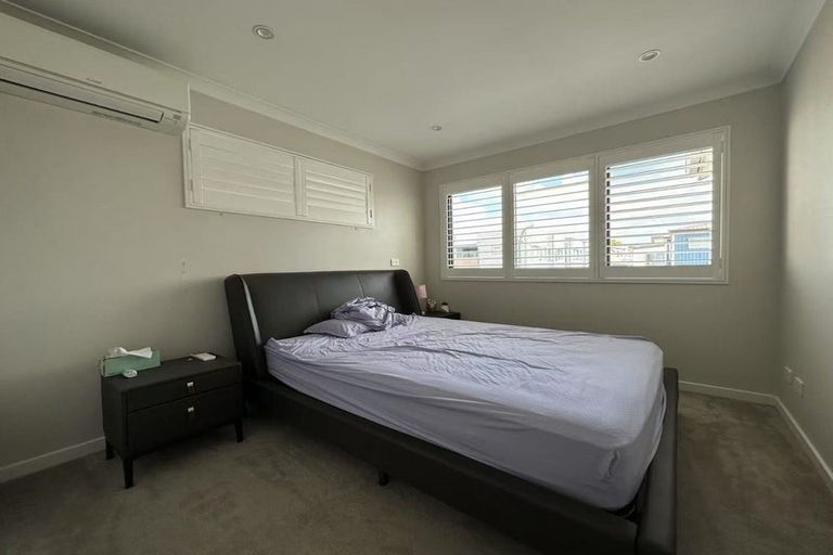 Photo of property in 45 Lockheed Street, Hobsonville, Auckland, 0618