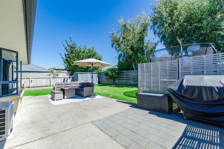 Photo of property in 49 Makarini Street, Paraparaumu, 5032