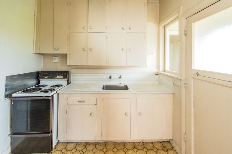 Photo of property in 93 Puriri Street, Hawera, 4610