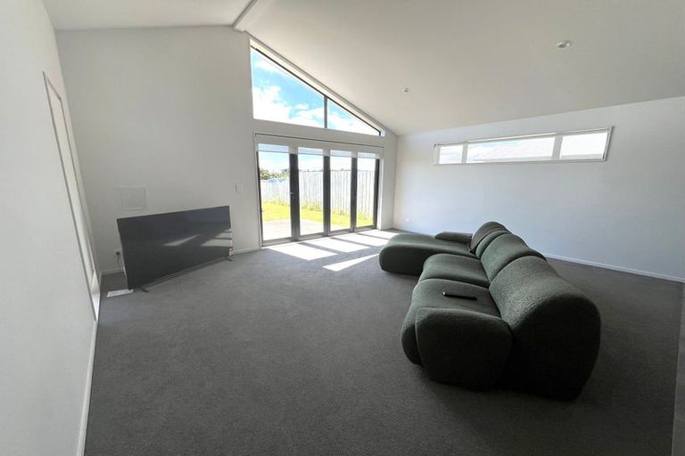 Photo of property in 9 Wheriko Avenue, Glenbrook, Waiuku, 2681