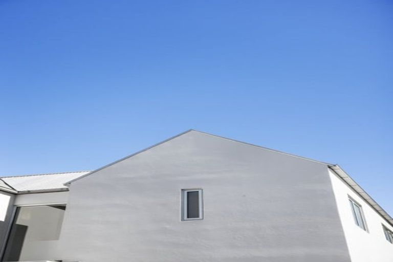 Photo of property in 35b Holly Road, St Albans, Christchurch, 8014