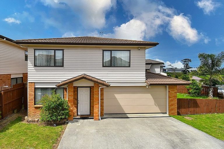 Photo of property in 2 Staten Place, Mangere, Auckland, 2022