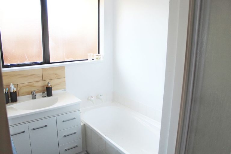 Photo of property in 21 Kintyre Drive, Broomfield, Christchurch, 8042