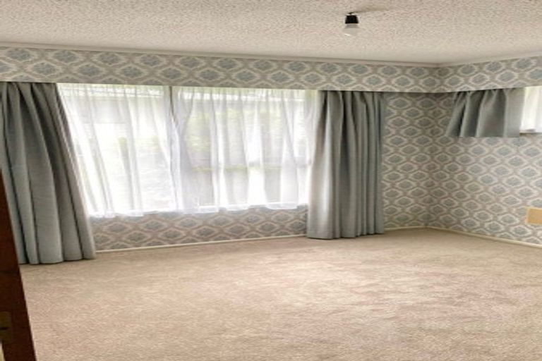 Photo of property in 50 Cortina Avenue, Johnsonville, Wellington, 6037