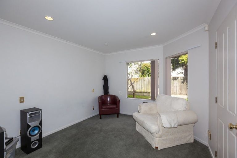 Photo of property in 118 Seaview Road, Paraparaumu Beach, Paraparaumu, 5032