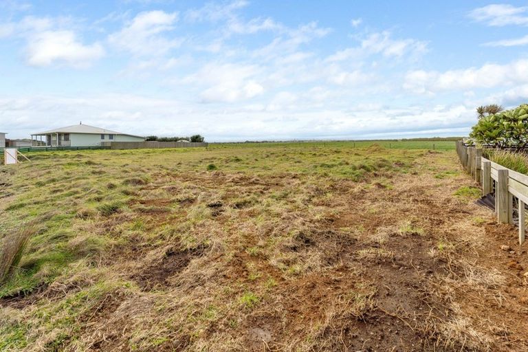 Photo of property in 295 Tai Road, Opunake, 4681
