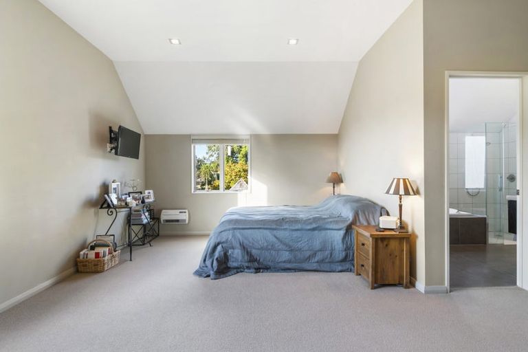 Photo of property in 102 Blackbridge Road, Dairy Flat, Albany, 0794