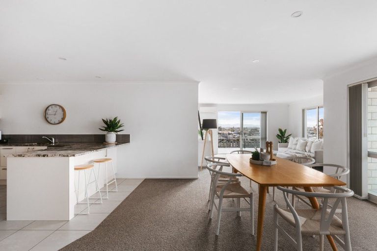 Photo of property in 25 Siemonek Rise, Bethlehem, Tauranga, 3110