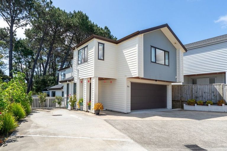 Photo of property in 73a Granville Drive, Massey, Auckland, 0614