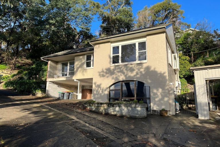 Photo of property in 10 Sherwood Lane, Cashmere, Christchurch, 8022
