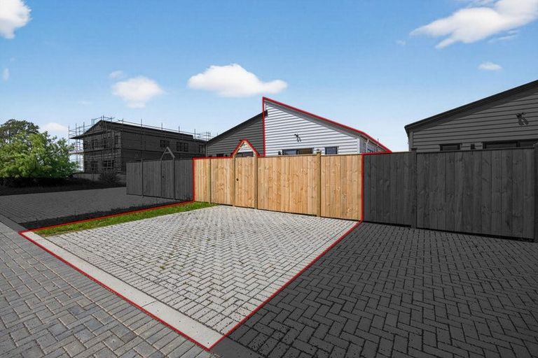 Photo of property in 12 Kaapehu Street, Karaka, 2578