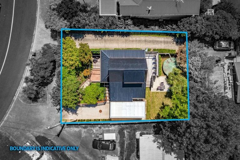 Photo of property in 19 Matai Road, Stanmore Bay, Whangaparaoa, 0932