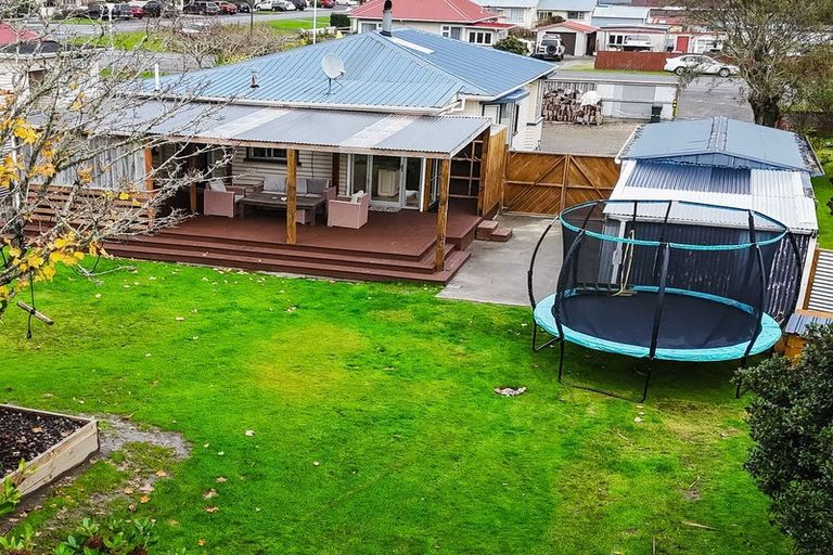 Photo of property in 234 Stafford Street, Hokitika, 7810