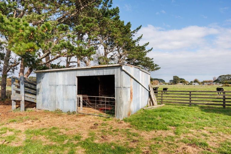 Photo of property in 112 Avenue Road, Foxton, 4891