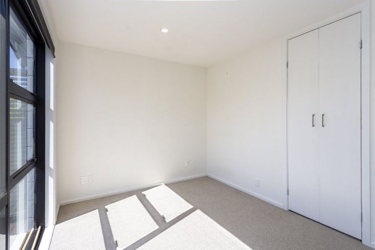 Photo of property in 2 Otaki Place, North New Brighton, Christchurch, 8083