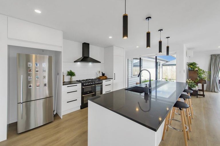 Photo of property in 28 Falcon Road, Rolleston, 7615