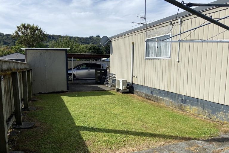 Photo of property in 69 Pine Avenue, Ebdentown, Upper Hutt, 5018