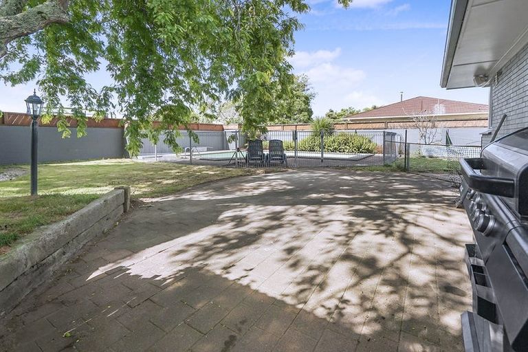 Photo of property in 27 Glen Lynne Avenue, Queenwood, Hamilton, 3210
