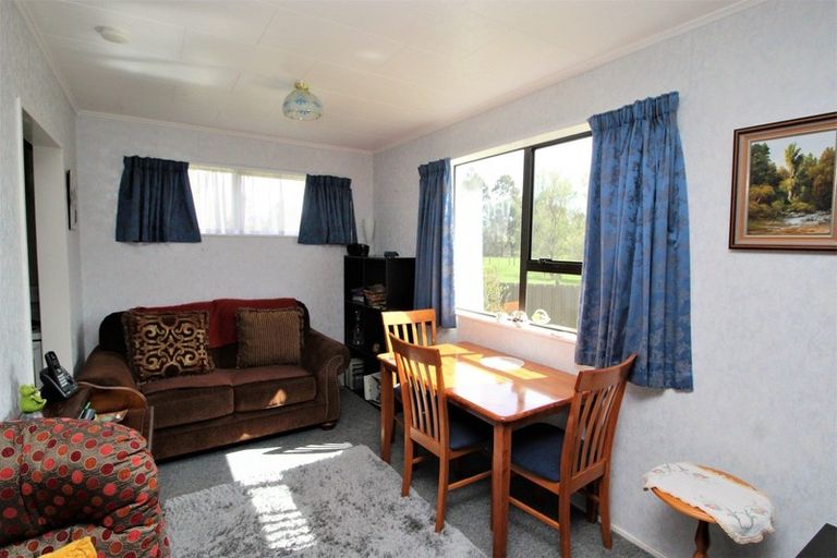 Photo of property in 81 Fergusson Street, Woodville, 4920