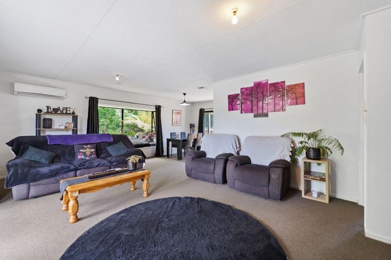 Photo of property in 52 Langstone Street, Welcome Bay, Tauranga, 3112