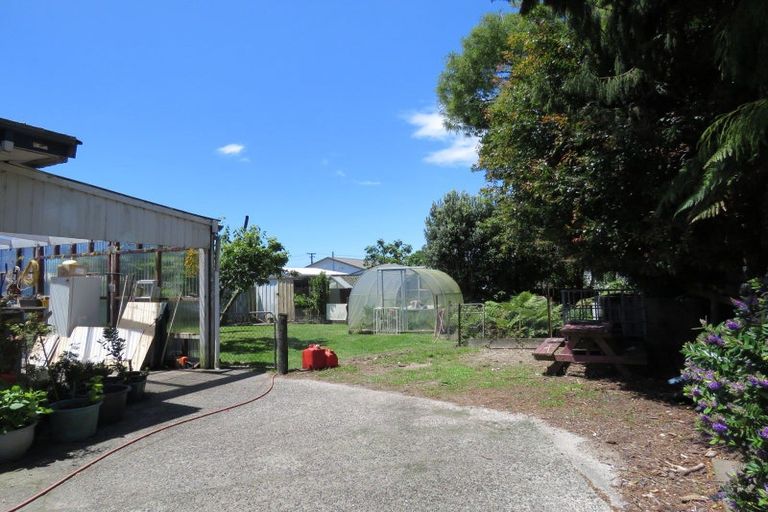 Photo of property in 177 Derby Street, Westport, 7825