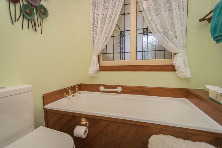 Photo of property in 35 Afghan Street, Pleasant Point, 7903