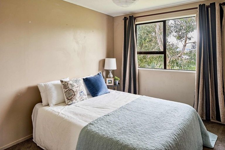 Photo of property in 21 Thimble Lane, Whitby, Porirua, 5024