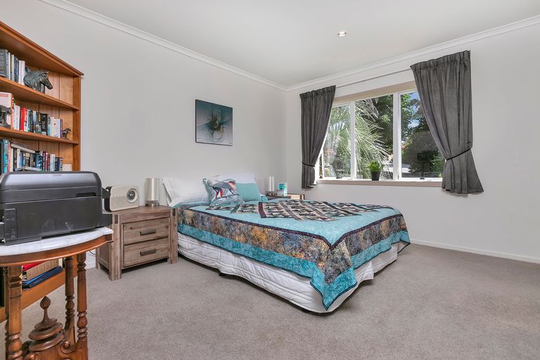 Photo of property in 1014 Coatesville-riverhead Highway, Riverhead, 0820