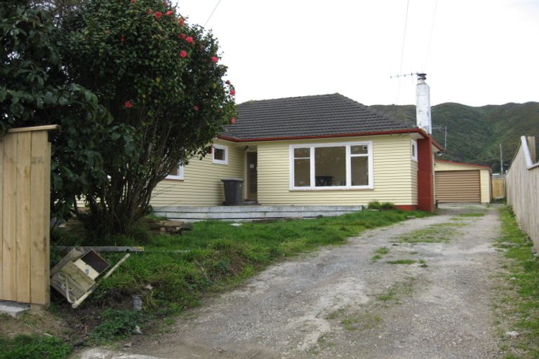 Photo of property in 86 Frederick Street, Wainuiomata, Lower Hutt, 5014