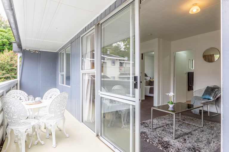 Photo of property in 6 Opoia Road, Hamilton East, Hamilton, 3216