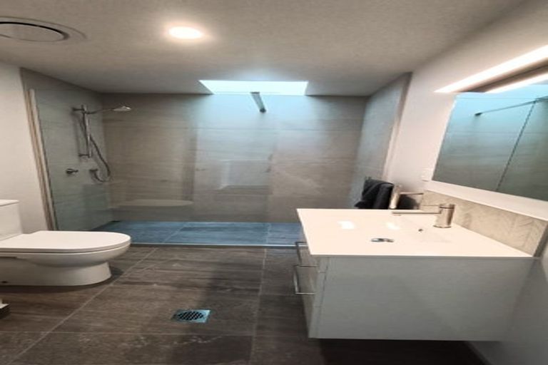 Photo of property in 32 Holystone Road, Whitby, Porirua, 5024