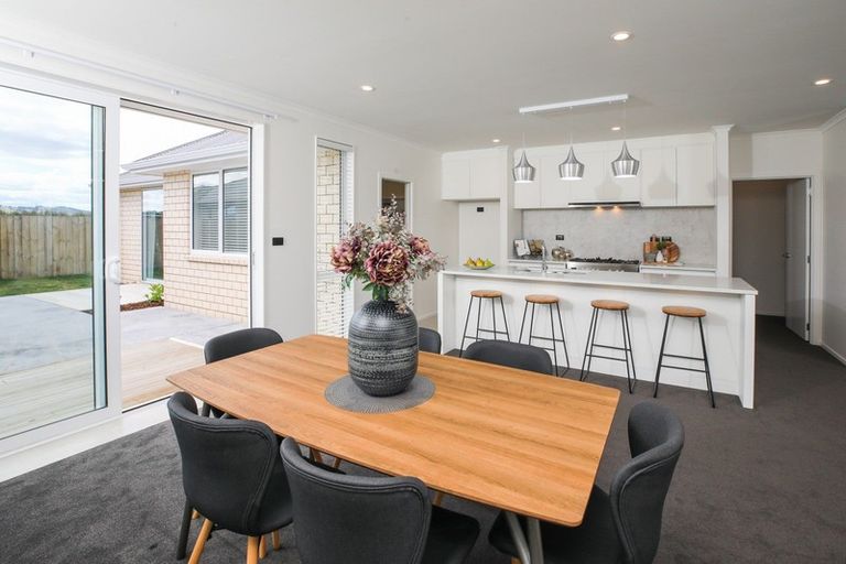 Photo of property in 41 Ruru Street, Cambridge, 3434