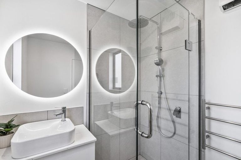 Photo of property in 4/146 Blenheim Road, Riccarton, Christchurch, 8041