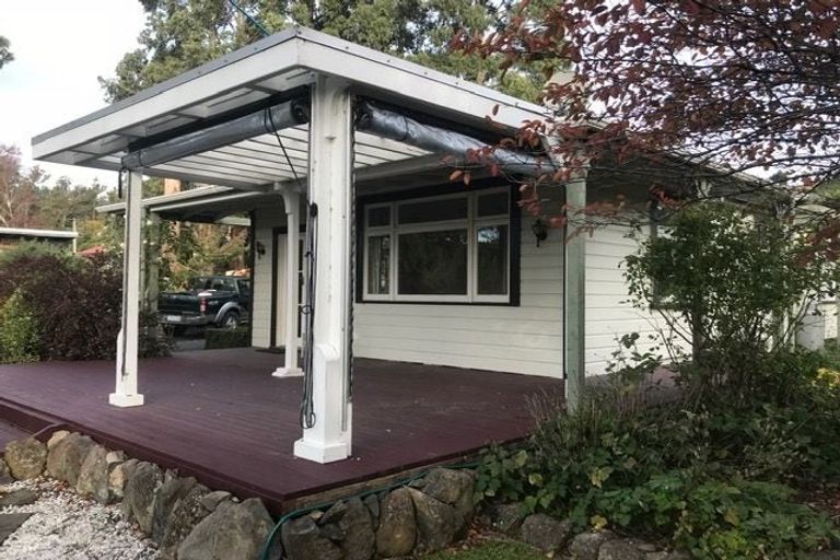 Photo of property in 266 Gladstone Road North, Mosgiel, 9092