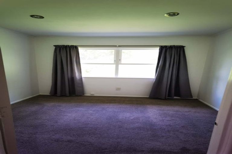 Photo of property in 37 Rosalind Road, Glenfield, Auckland, 0629