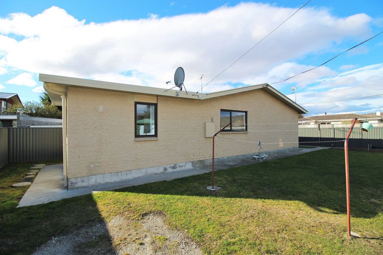 Photo of property in 2b Spencer Street, Alexandra, 9320