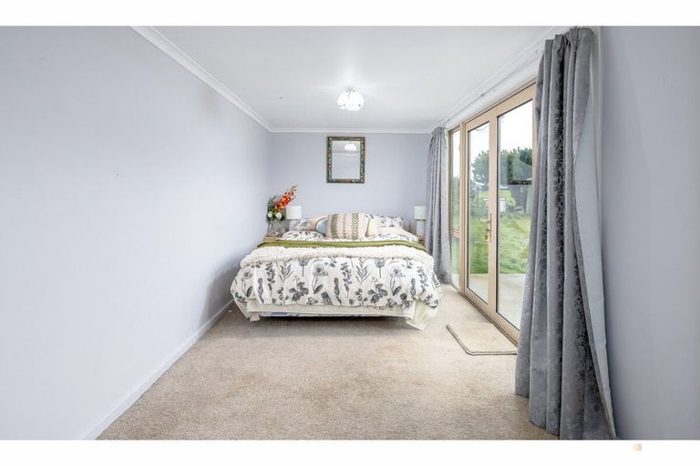 Photo of property in 856 Hakataramea Highway, Waimate, 7977