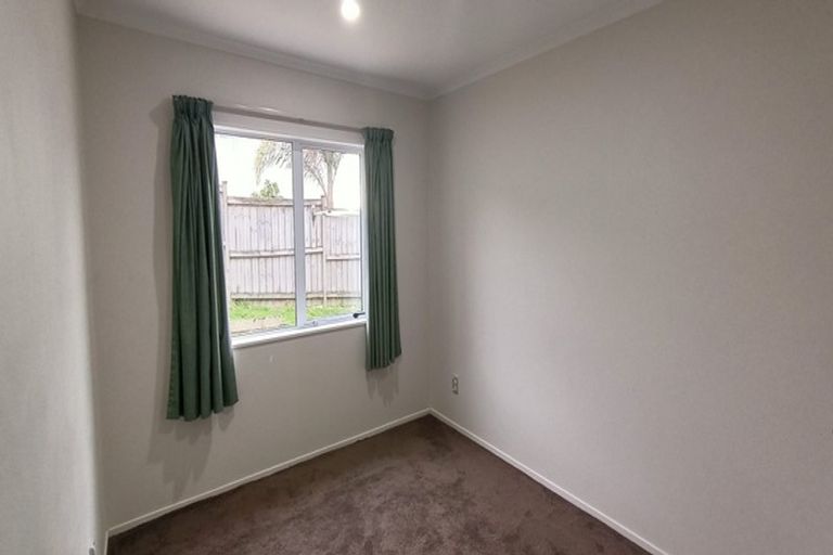 Photo of property in 12 Evelina Lane, Flat Bush, Auckland, 2019