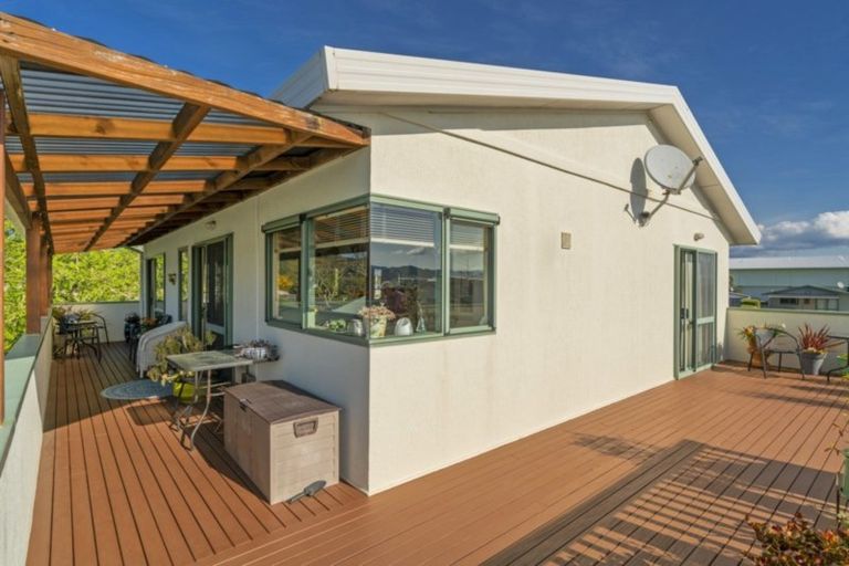 Photo of property in 2 Endeavour Close, Whitianga, 3510