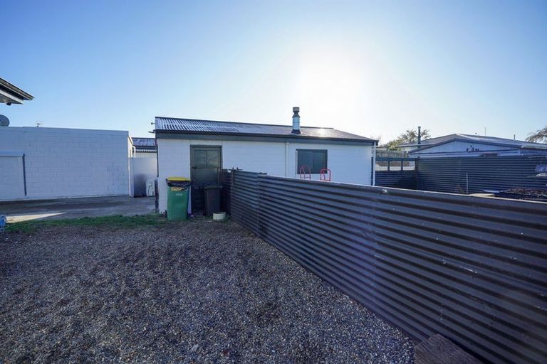 Photo of property in 230 Conyers Street, Strathern, Invercargill, 9812