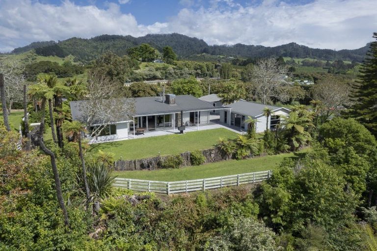 Photo of property in 16 Tanners Point Road, Tanners Point, Katikati, 3177