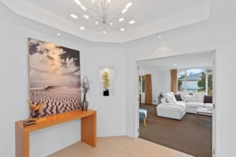 Photo of property in 12 Richard Seddon Drive, Northwood, Christchurch, 8051