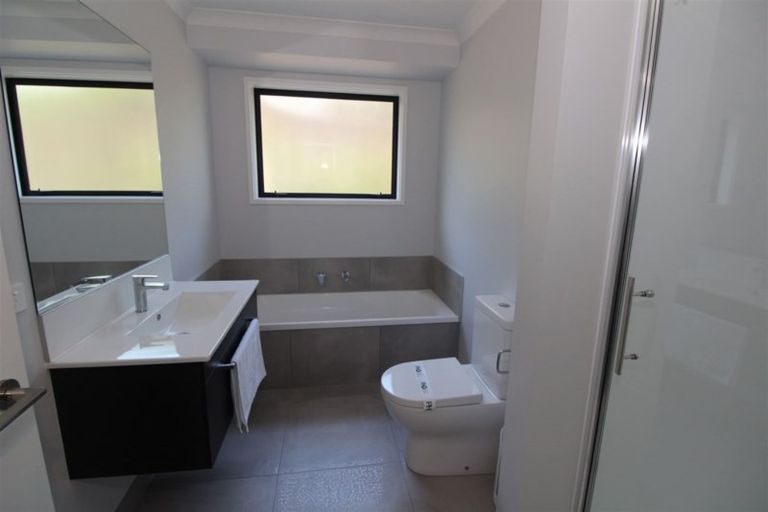 Photo of property in 15 Lomay Place, Te Puke, 3119