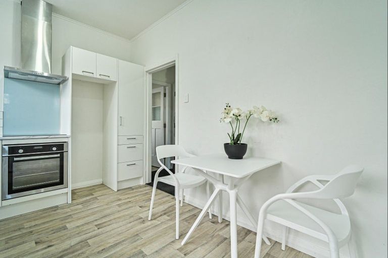 Photo of property in 403 Akina Street, Akina, Hastings, 4122
