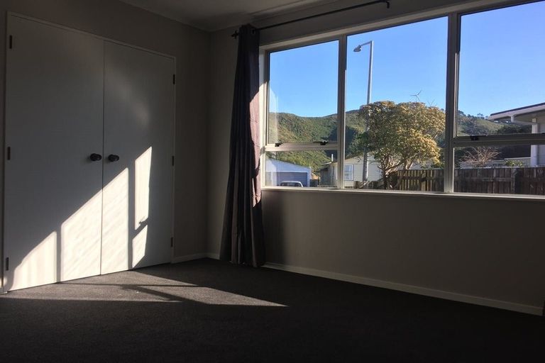 Photo of property in 271 Mitchell Street, Brooklyn, Wellington, 6021